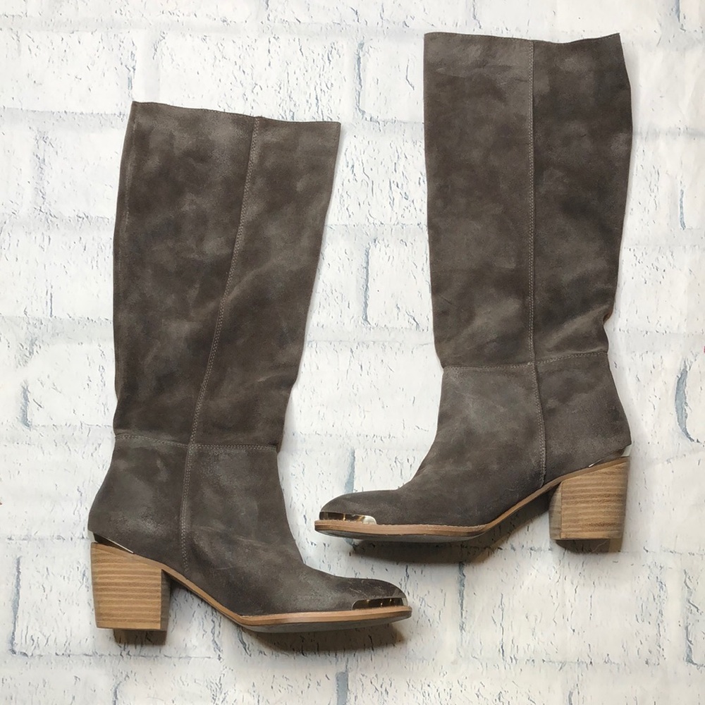 🔹Silent D Barella Boots